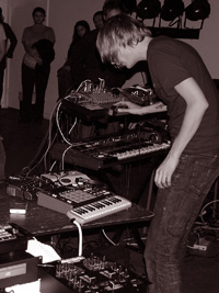 700 image 2